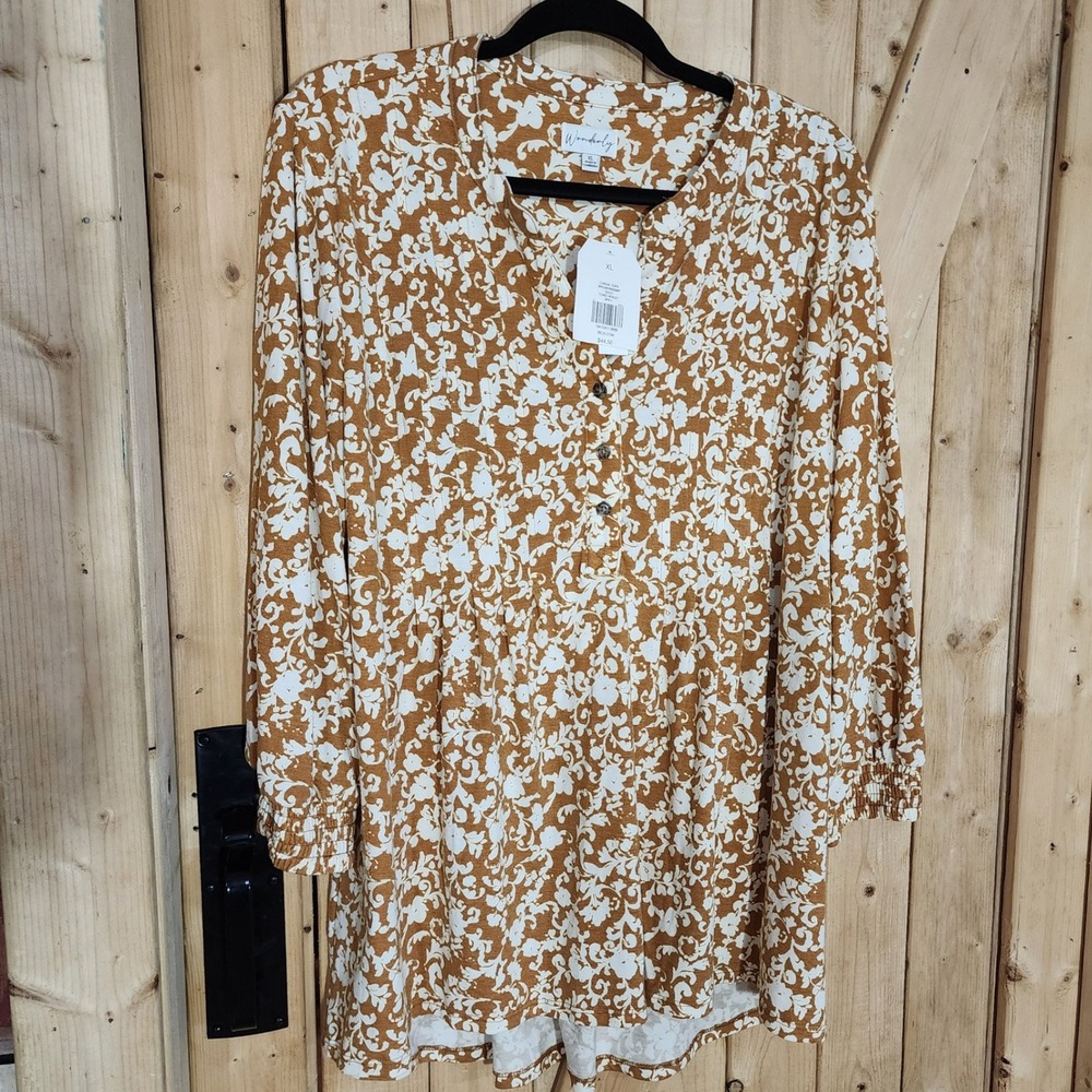 NWT Wonderly Gold Floral Tunic Henley Top XL Long Sleeve Smocked cuffs